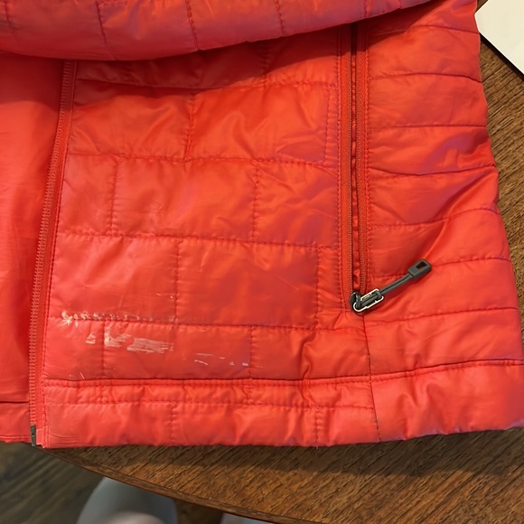 Patagonia nano puff lightly worn - Picture 4 of 4